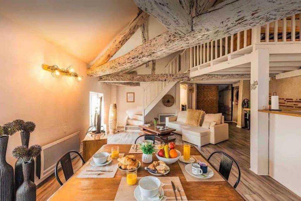 Appartement Cocooning, Climatise, Au Coeur D'アジャン エクステリア 写真