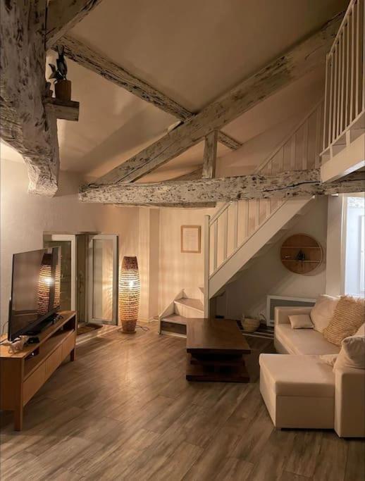 Appartement Cocooning, Climatise, Au Coeur D'アジャン エクステリア 写真